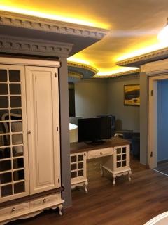 REAL KiNG RESiDENCE - Yomra - 2
