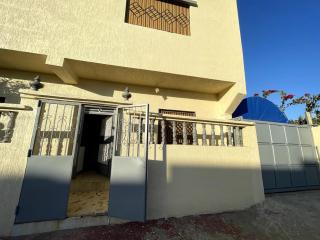 Apartment in a beachfront house - Briyech - 6