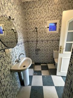 Apartment in a beachfront house - Briyech - 4
