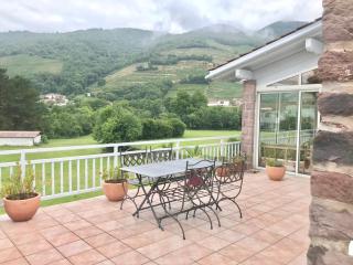 DOMAINE MOURGUY Chambres d'Hôtes chez le vigneron - 2