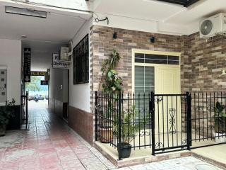 Beachfront apartment 140 m2 Best location - Vlorë - 3