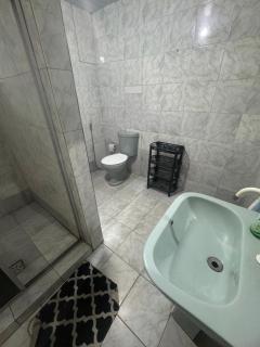 Casa Area Nobre, com 3 Quartos no Centro de Belem - Térrea - Belém - 3