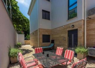 Apartment Crikvenica mit Terrasse - 2