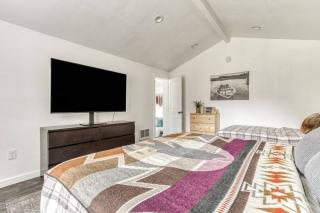 Riverbend Retreat 3 - Riverfront, Hot Tub, BBQ Pet Friendly - Rhododendron - 8