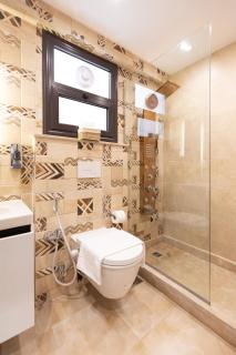 House of Nefertiti-Royal Jacuzzi Stay - 6