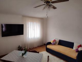 Family & Friends - First floor - South West wing - Fully equipped with view - 15 minutes drive by car to the seaside - 1