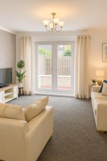 Spacious Home in Washington - 0