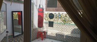 Chambre grand Lit - Tunis - 9
