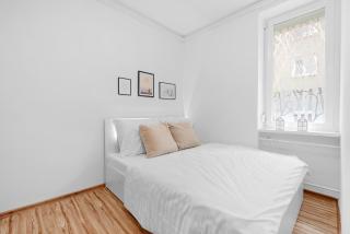 3Br Family apartment close to Bus station with AC - Bratislava - 5