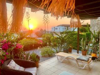 Boho Beach Apartment - - 9