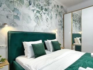 Calea Victoriei Gold Apartments Gem - Old Town - Superb Vibe & Location - Walking distance from main Bucharest attractions! - 6
