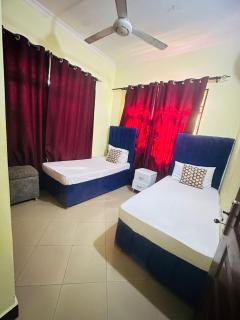 Pearl Lulu -3 Bedroom Apartments near Zanzibar Ferry and DownTown - 2