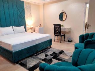 Dazzy Dream Guest Houses - 9