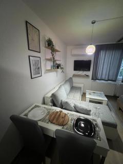 Firefly Studio Apartment - 4