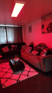 Holy family Home - Spinney Hill - 8