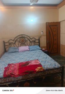 Luxurious bedroom with washroom and shared kitchen - Karatschi - 1