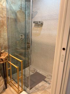 RomiRooms - 1