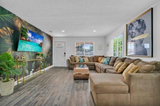 La Pergola Villa 7 Br Poolhot Tub Location - Miami - 6