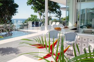 The Pool House - 9