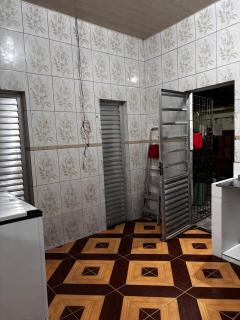Casa com acomodação e segurança - Belém - 4
