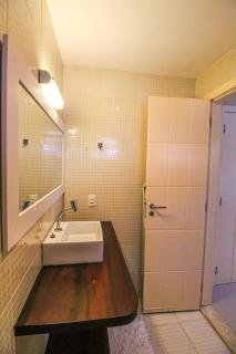 Apartamento Charmoso com Piscina Ampla e Natureza - 1