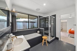 Coolum Beachside Getaway - Coolum Beach - 6