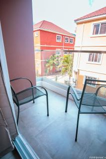 Sierra Vista - Liguanea Kingston 6 -Near US Embassy - Kingston - 3