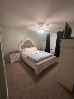 Jason and Liz escapes - 9