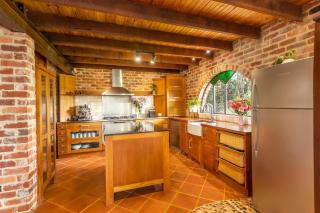 Cleopatras Enchanted Sanctuary - 5