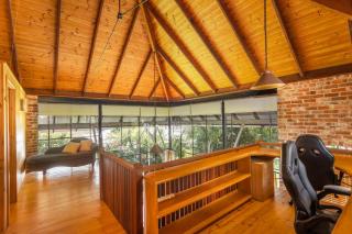 Cleopatras Enchanted Sanctuary - East Fremantle - 1