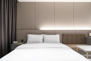 Brown Dot Hotel Hot Spring Yuseong - 1