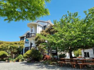 Anmyeondo Bada Sarang Naksi Pension - Taean - 0