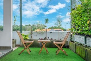 Modern 5BR Luxury Villa with Pool & Rooftop - 300m from Sanur Beach - Sanur - 1