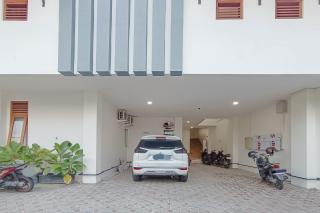RedDoorz at Tebee Homestay near Tugu Kartasura - Kartosuro - 6