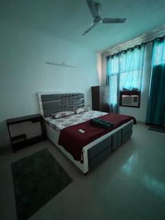 OLTStays Chandigarh - 3BHK - 2