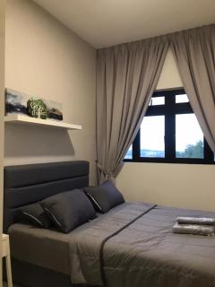 Lurve Medini Staycation 2bdrm - 3