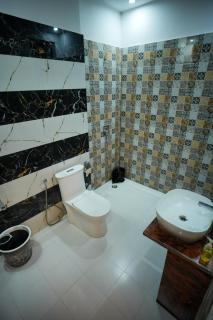 JB SQUARE RESORT - Ayodhya - 6