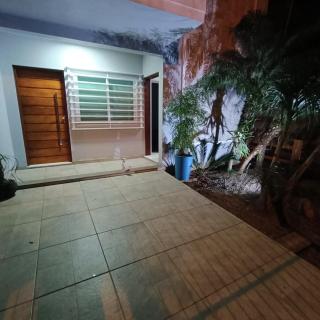 Apartamento térreo aconchegante com estacionamento na porta - 2