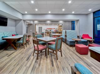 Hampton Inn & Suites Omaha Un Medical Center Area - Omaha - 5