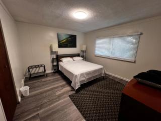Grand Bella Niagara 5BR 2BATH Close to Falls - 1