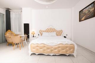 White Diamond Hotel - 2