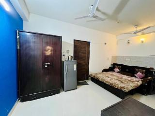 premanand mharaj marg Vrindavan Dham - 0