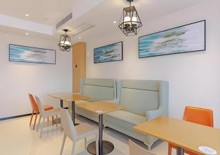 City Comfort Inn Hotel Jinhua Dongyang First Department Store - Dongyang - 4
