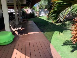 At Magnolia - 5