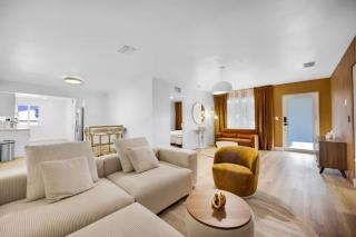 Hidden Miami Oasis Heated Pool and Games - 8