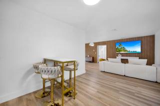 Hidden Miami Oasis Heated Pool and Games - 5