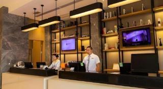 City Comfort Inn Hotel Zigong Wanda Plaza - Zigong - 2