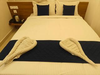 Starlight Hotels T-Nagar - Chennai - 5