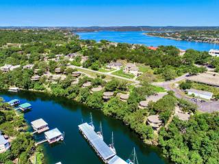 Lakefront Bungalow With Community Poolhot Tub #1 - Lakeway - 0