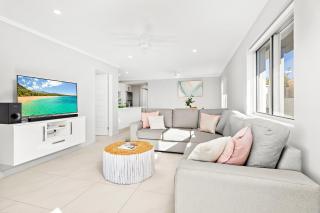 Seabreeze on the Beach - Barrack Point - 9